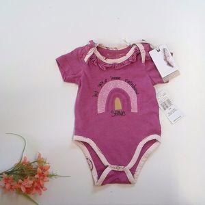 NWT 3-6m Jessica Simpson Short Sleeve Infant Bodysuit